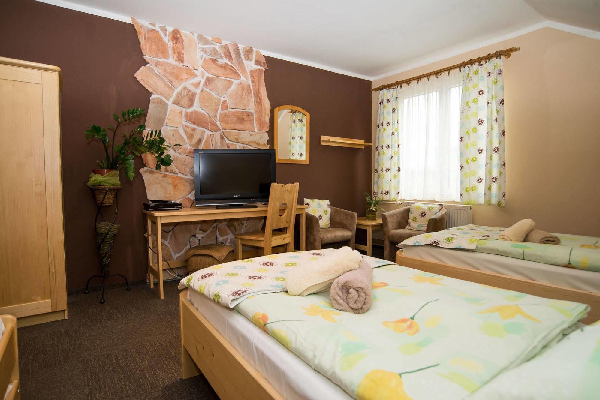 Penzion Sankt Johann Liptovský Ján Extérieur photo