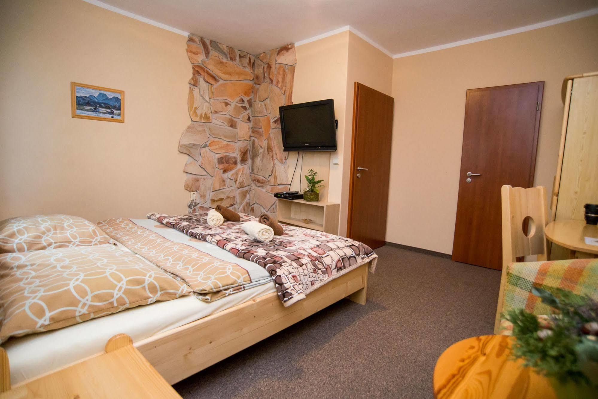 Penzion Sankt Johann Liptovský Ján Extérieur photo