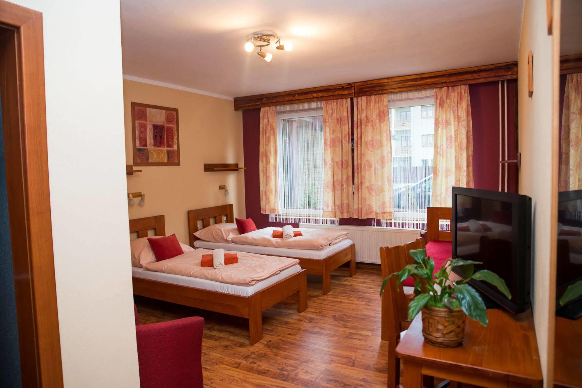 Penzion Sankt Johann Liptovský Ján Extérieur photo