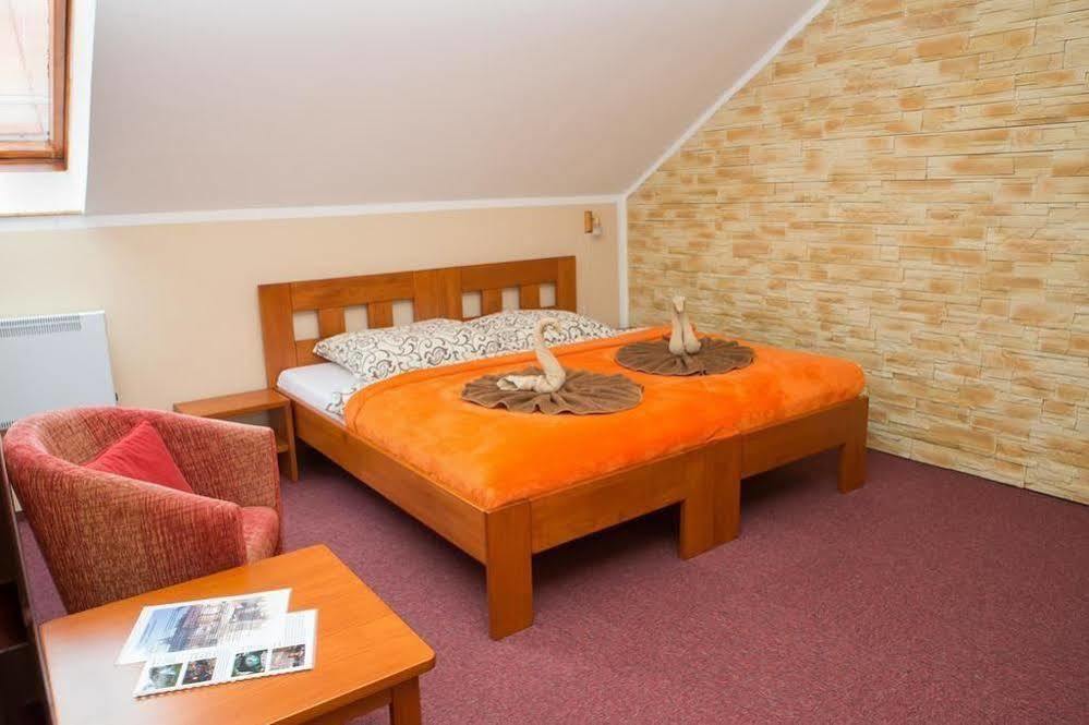 Penzion Sankt Johann Liptovský Ján Extérieur photo